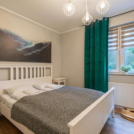 Rentplanet - Apartamenty Izerska ชกลาร์สกา ปอเรมบา ภายนอก รูปภาพ